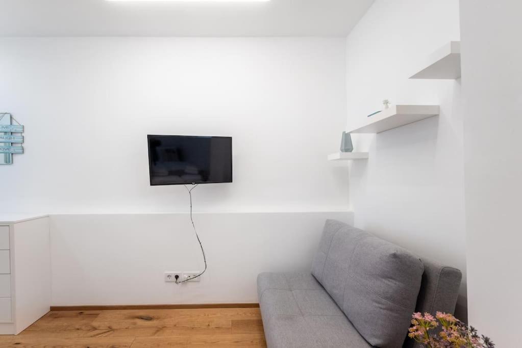 Cozy 5min To Center By Hm Appartement *